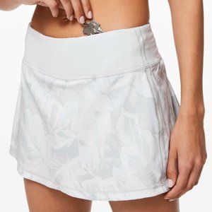 Lululemon Pace Rival Skirt (Regular) *No Panels 13" Grey + White Floral sz 6